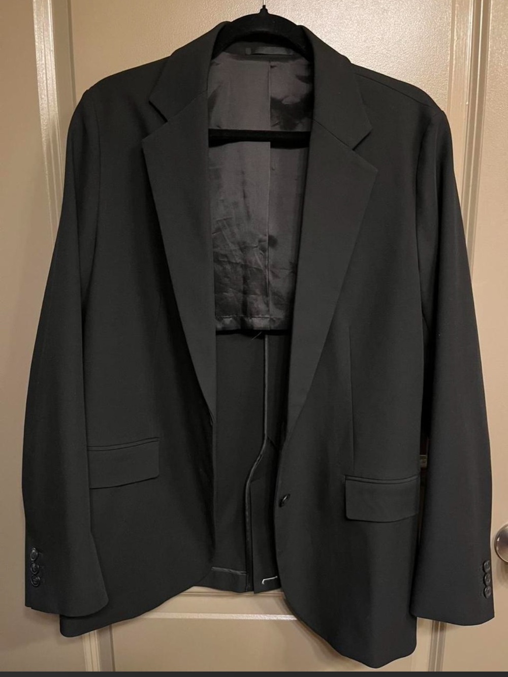 Uniqlo Black Women's Single-Breasted Blazer